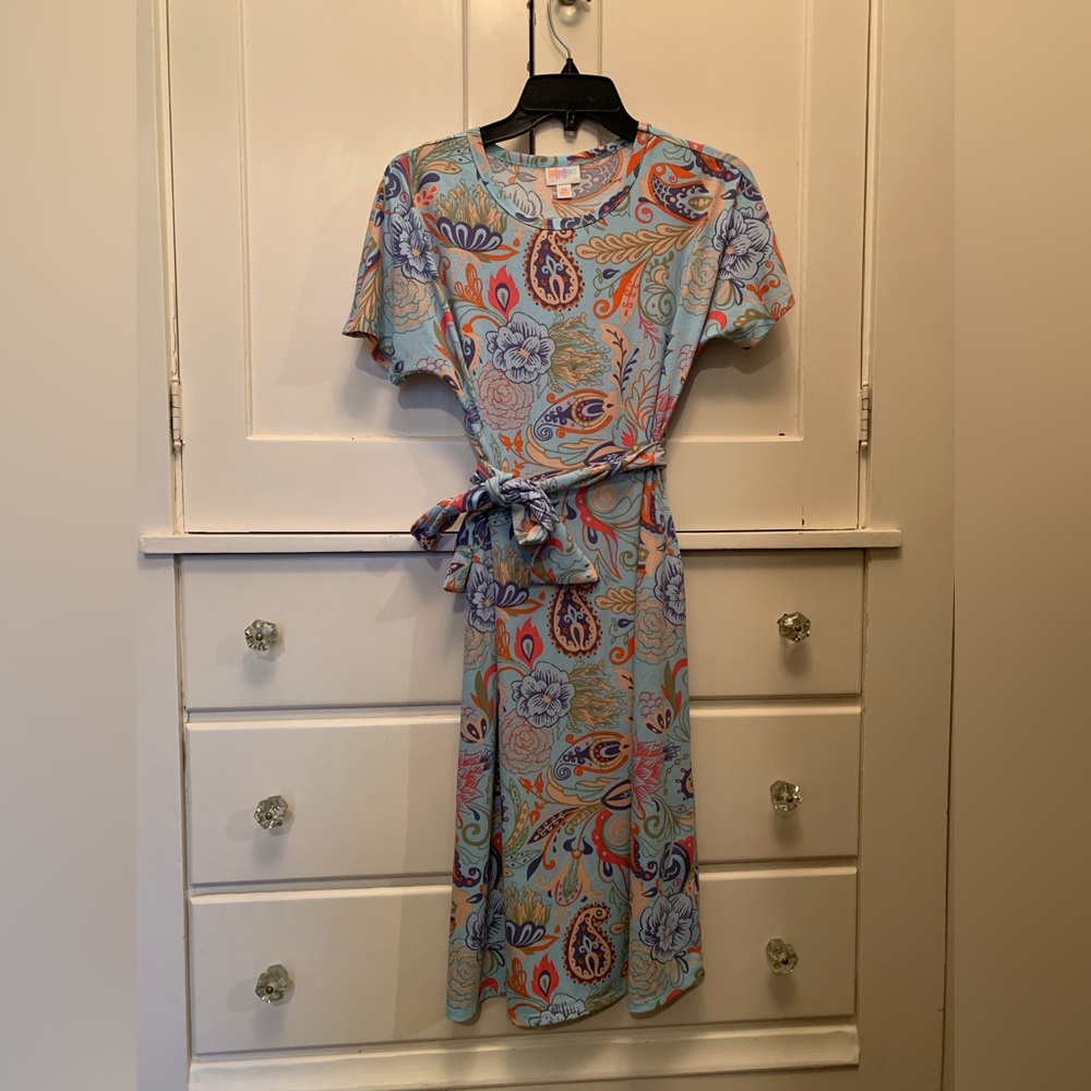 Lularoe Marly blue paisley floral dress with pockets and waist tie size XS